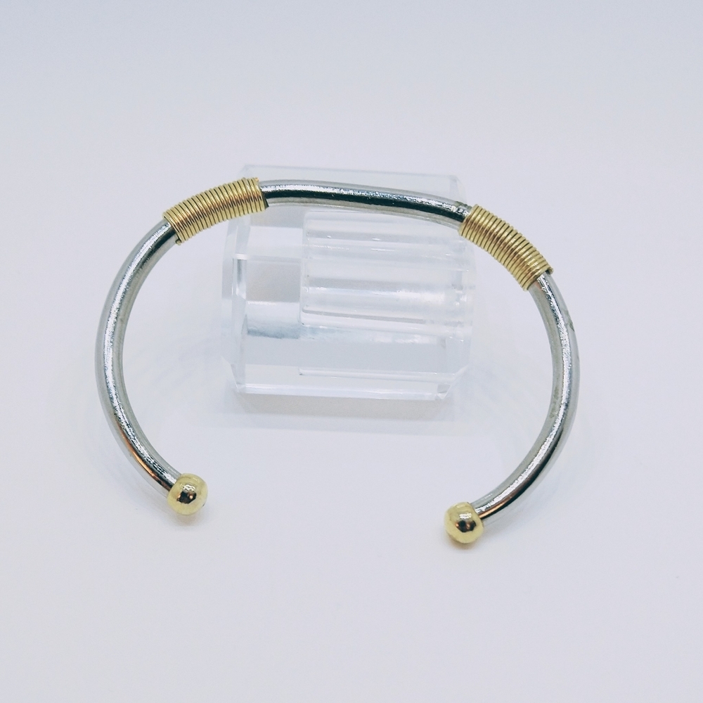 Oval Double Coil Silver Cuff